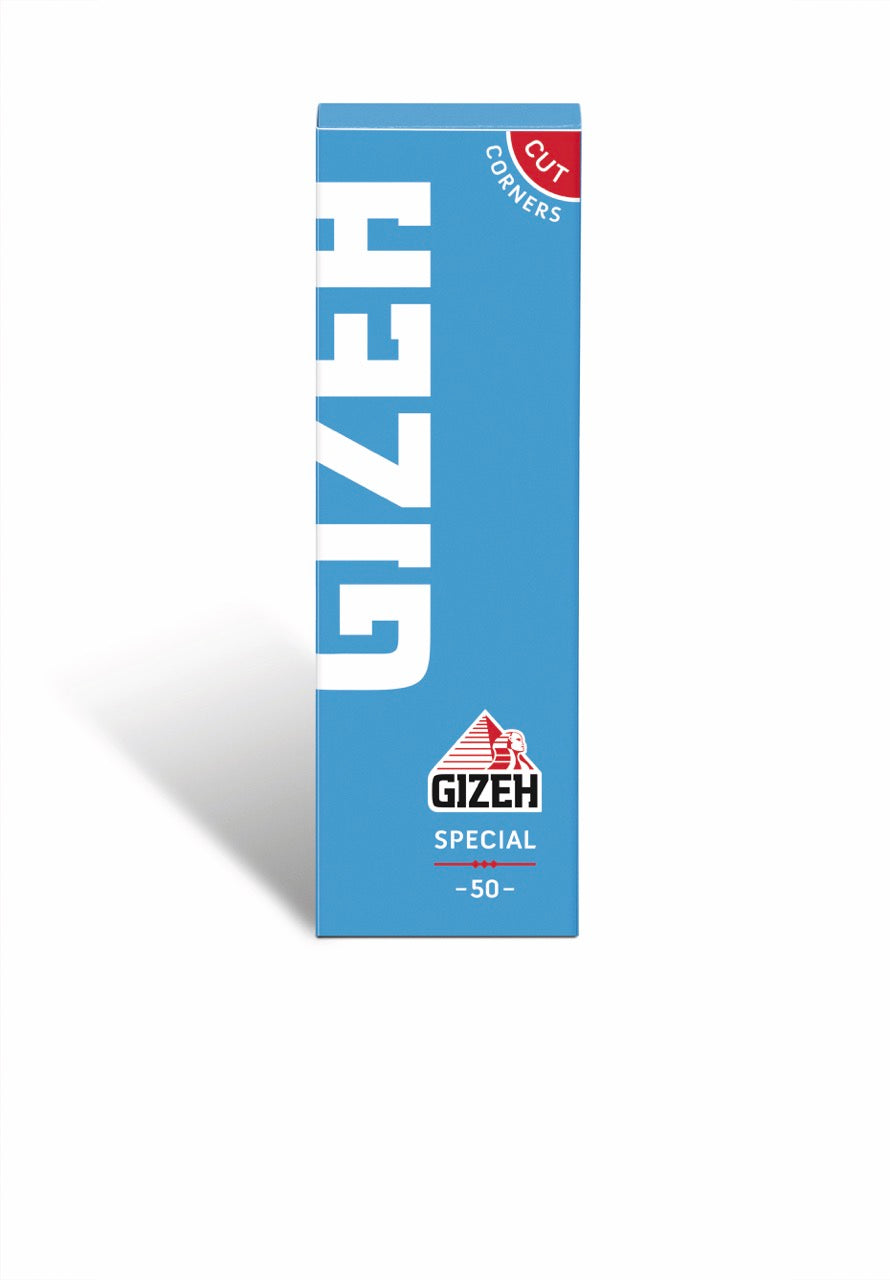 GIZEH Special Blau Blättchen 50 Blatt Packung, klassisches Zigarettenpapier, frontal fotografiert