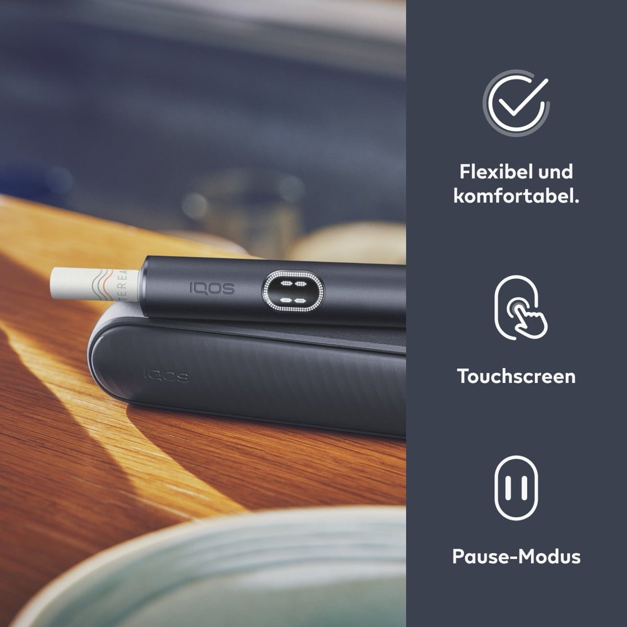 IQOS ILUMA i Midnight – Geräte auf Tisch mit Icons zu Touchscreen und Pause-Modus