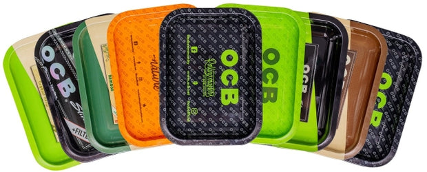 OCB Rolling Tray mit Deckel, Mini-Tray in verschiedenen Designs, Farbe zufällig, praktisches Zubehör für Papers und Tabak