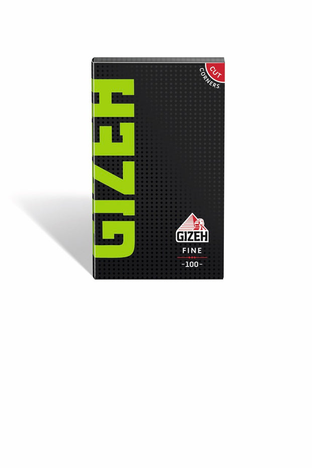 GIZEH Black Fine Original Schwarz Grün Blättchen 100 Blatt Packung frontal fotografiert