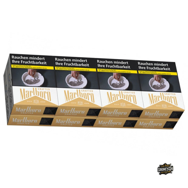 Marlboro Gold Crafted Zigaretten Stange 8x26 vor weißem Hintergrund