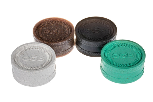 OCB Composit Grinder in vier Farben – Auswahl erfolgt zufällig, nachhaltiger Grinder aus Recyclingmaterial